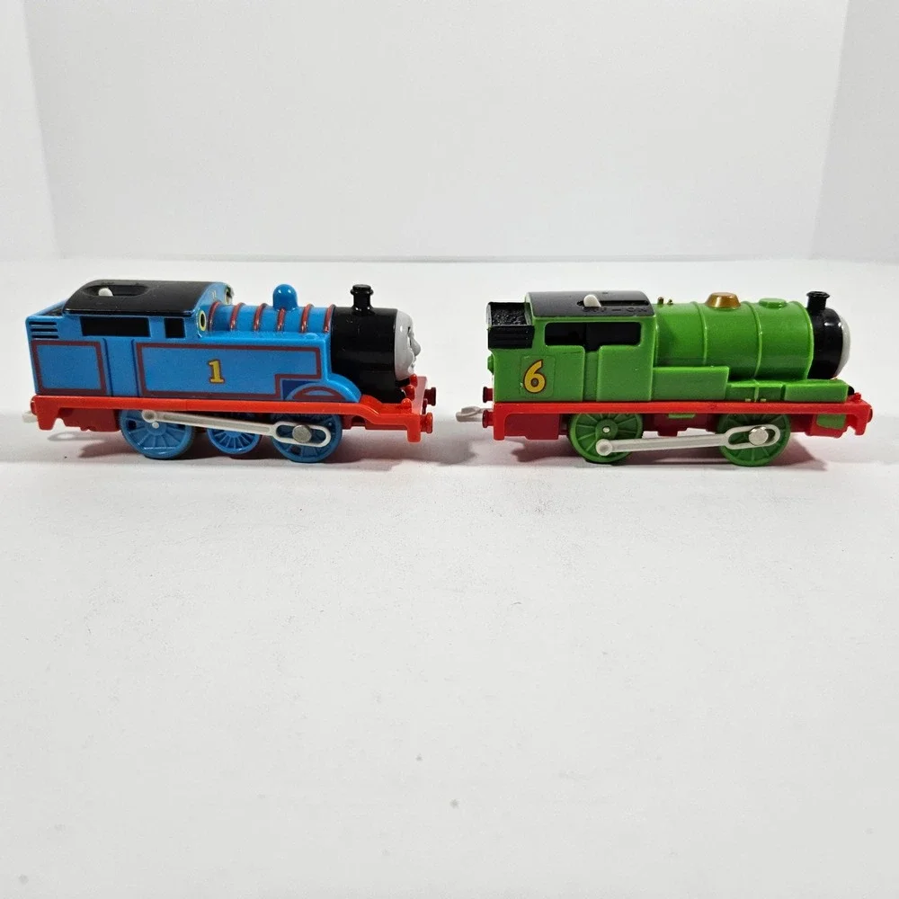 Thomas & Friends TrackMaster Thomas & Percy Motorized Train Engines 2009 Mattel